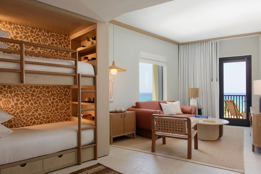 hotel indigo grand cayman an ihg hotel