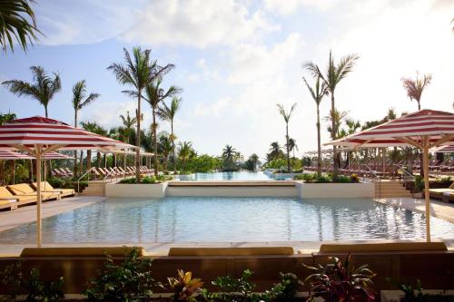 hotel indigo grand cayman an ihg hotel