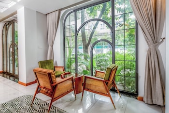 misaki hotel by sazi