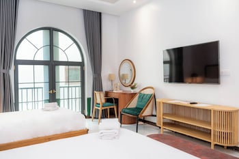 misaki hotel by sazi