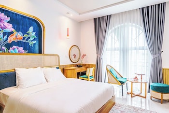 misaki hotel by sazi