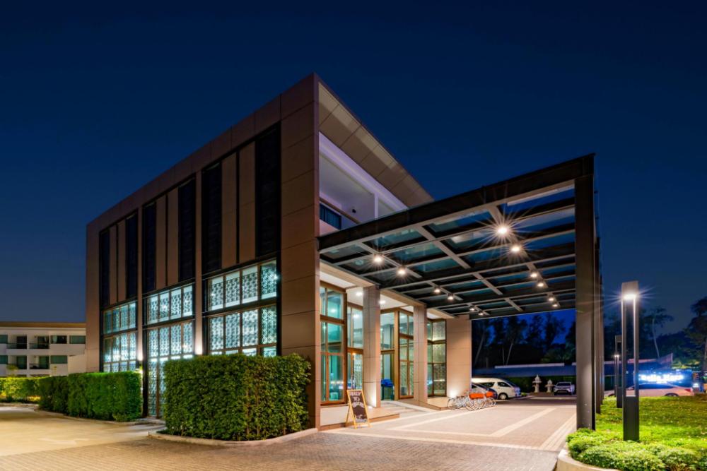 bella nara phuket naiyang beach