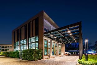 bella nara phuket naiyang beach