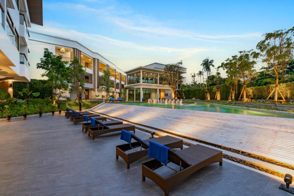 bella nara phuket naiyang beach