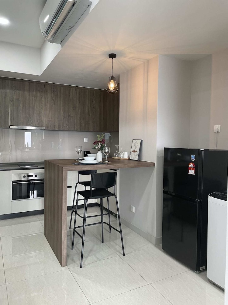 datum jelatek by plush