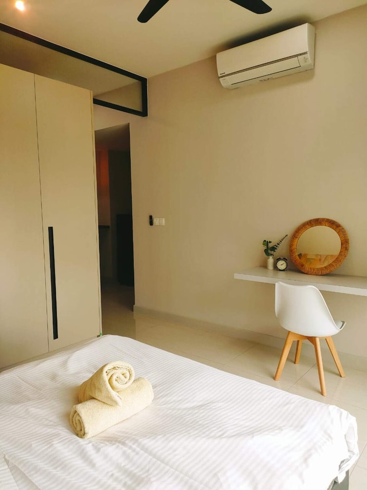 datum jelatek by plush