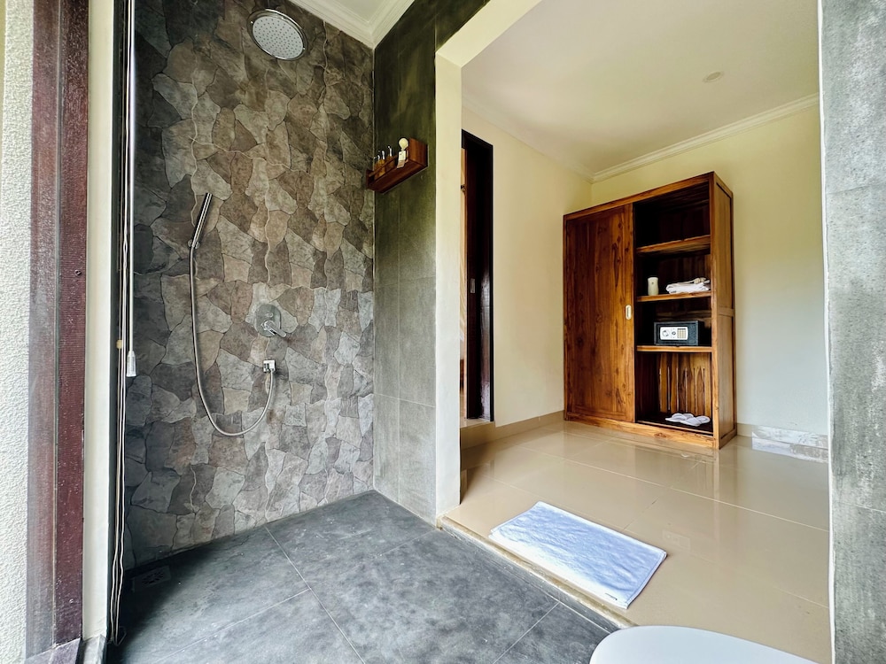 green coco suite
