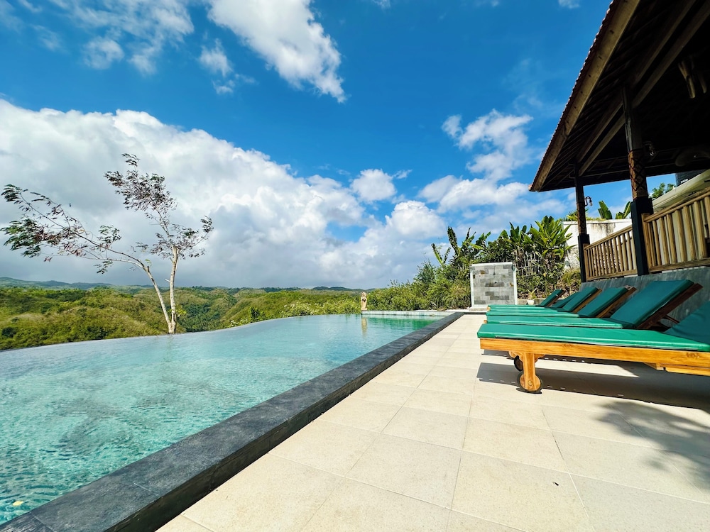 green coco suite