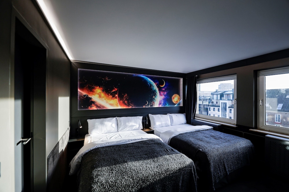 sleephotels cosmos