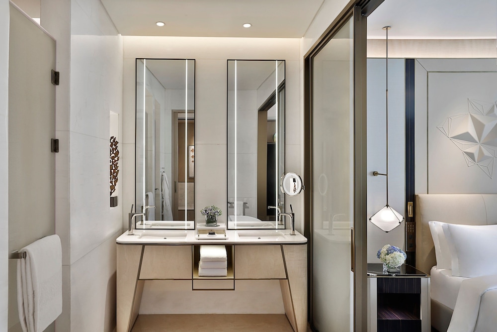 the st regis riyadh