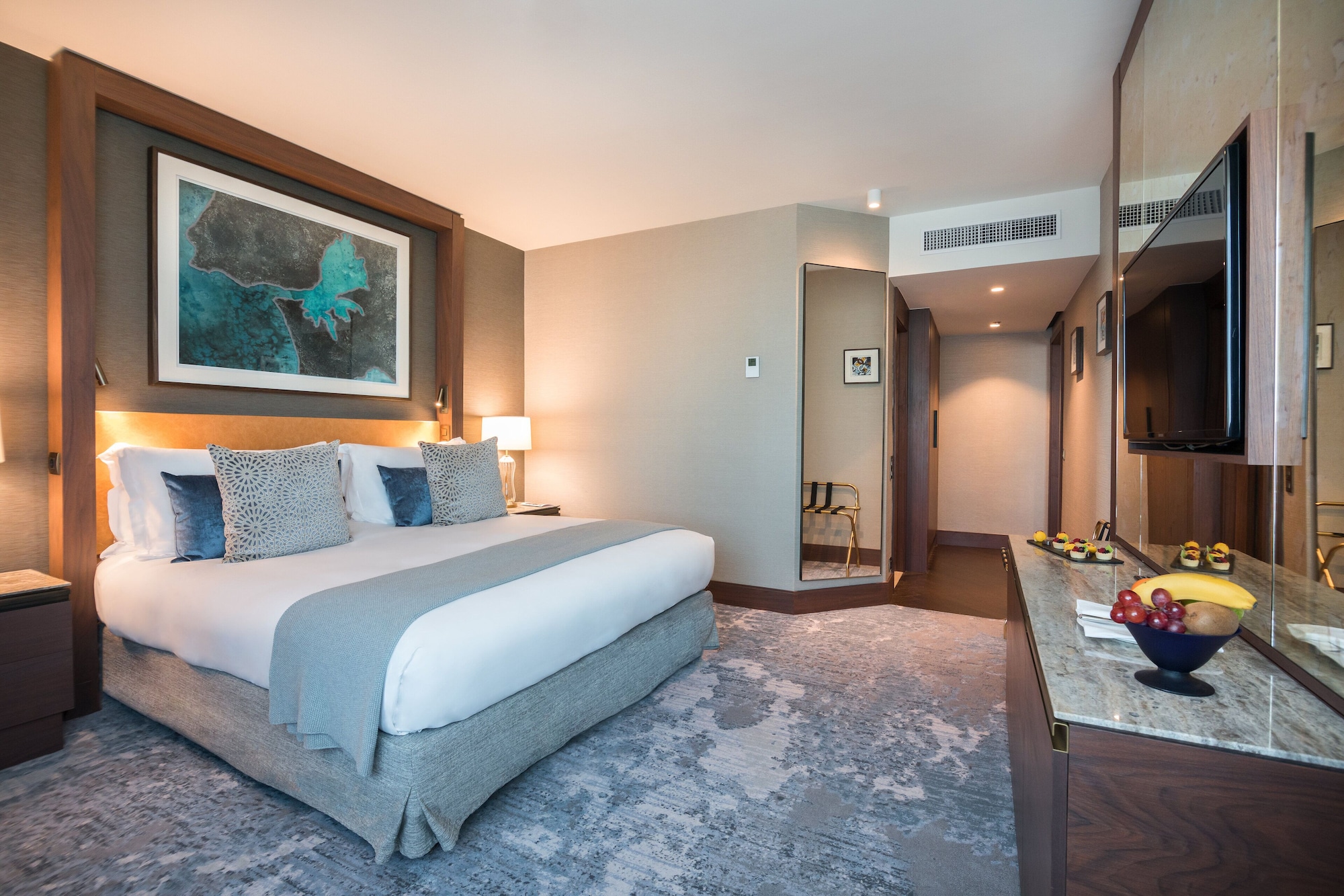 intercontinental lisbon by ihg