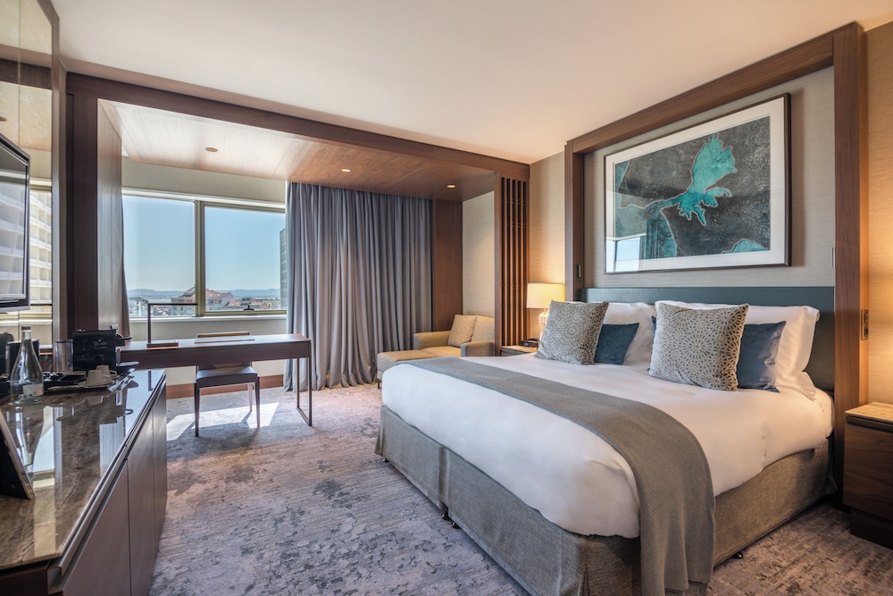 intercontinental lisbon by ihg