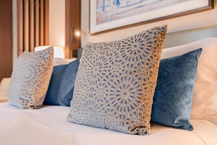 intercontinental lisbon by ihg