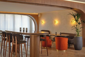 the reach at piccadilly manchester a tribute portfolio hotel