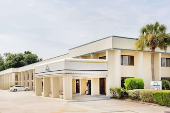 Days Inn By Wyndham Little River,Little River>>Calabash,2 star