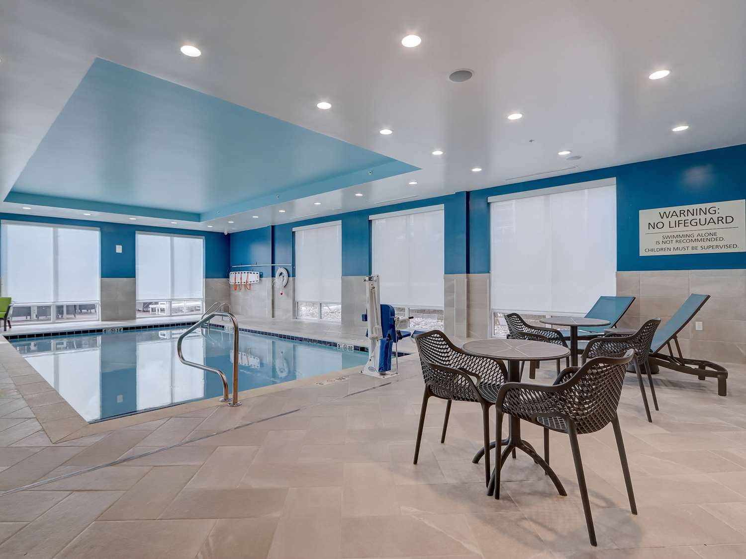 hampton inn and suites cincinnati midtown rookwood