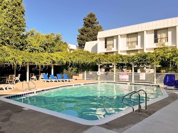 studio 6 belmont ca san francisco redwood