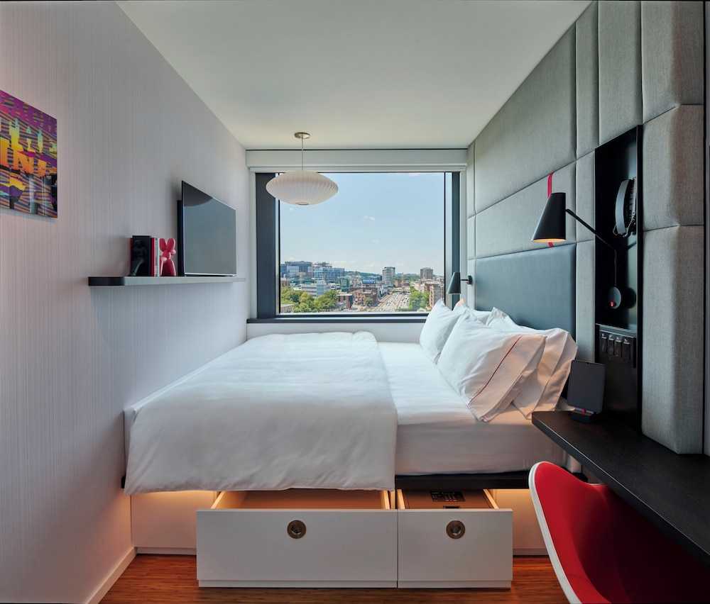 citizenm boston back bay