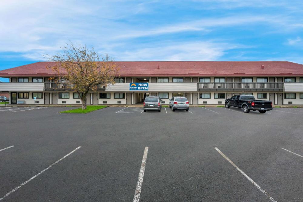 suburban studios peoria