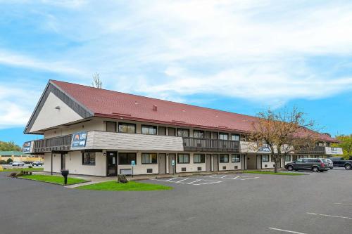 suburban studios peoria