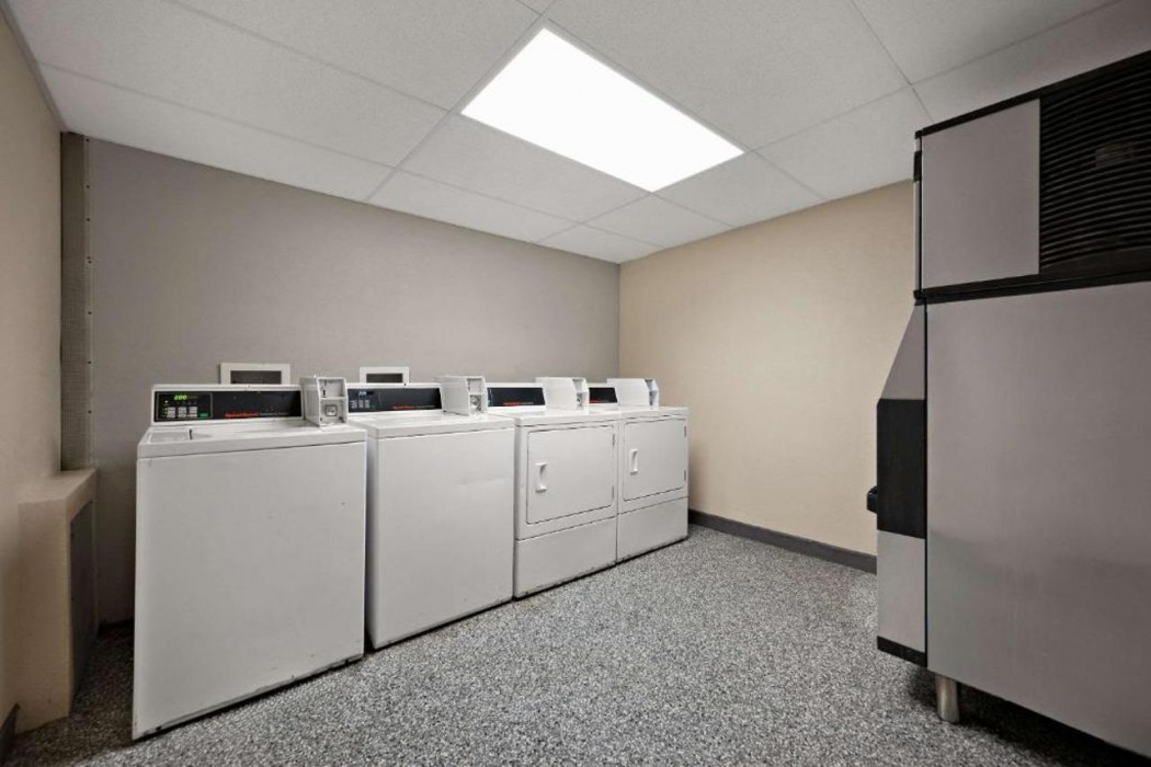 suburban studios peoria