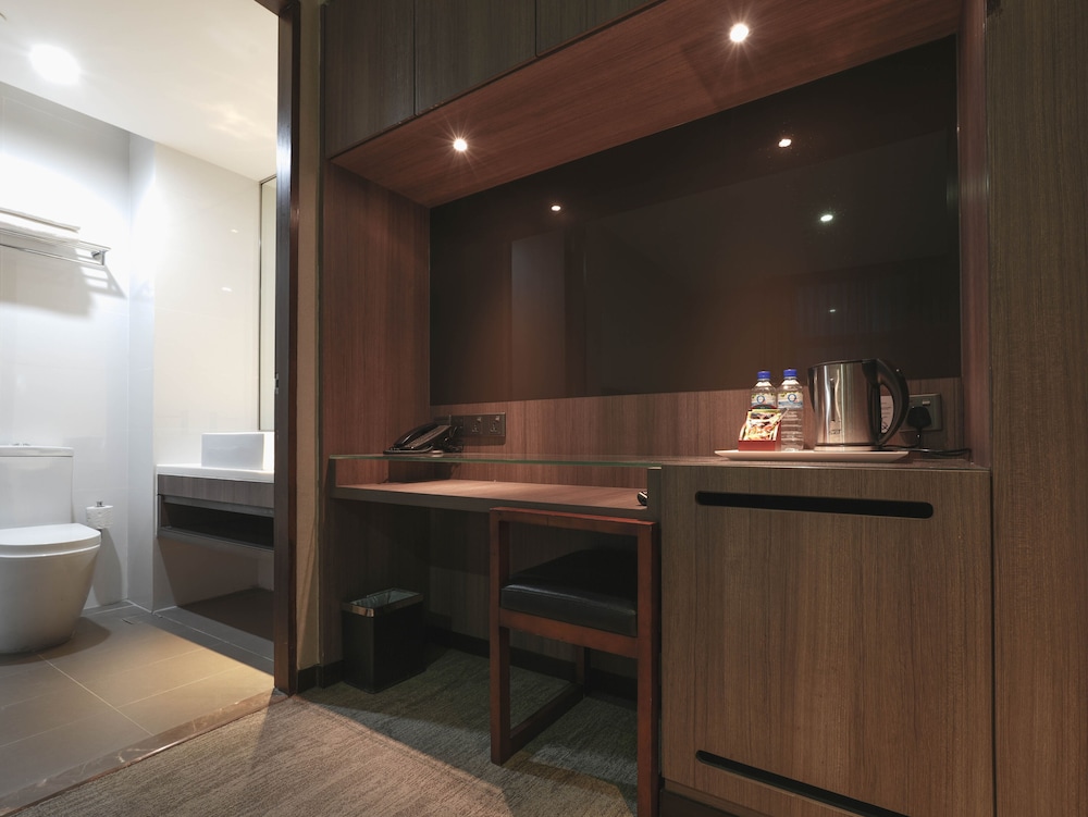 amrise hotel kitchener