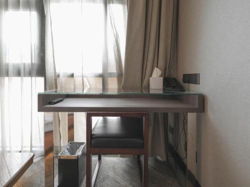amrise hotel kitchener