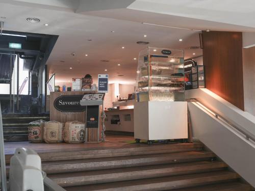 amrise hotel kitchener