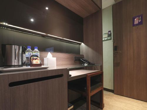 amrise hotel kitchener