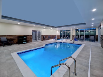fairfield by marriott inn and suites omaha at mh landing