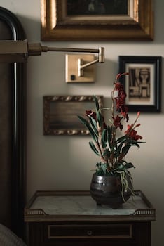 the avery hotel