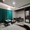 hotel saratharajans