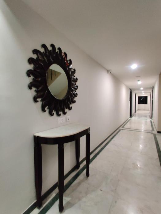 hotel saratharajans
