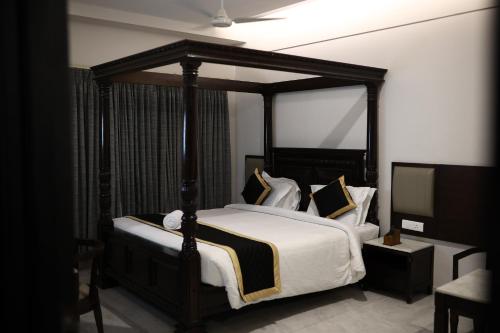hotel saratharajans