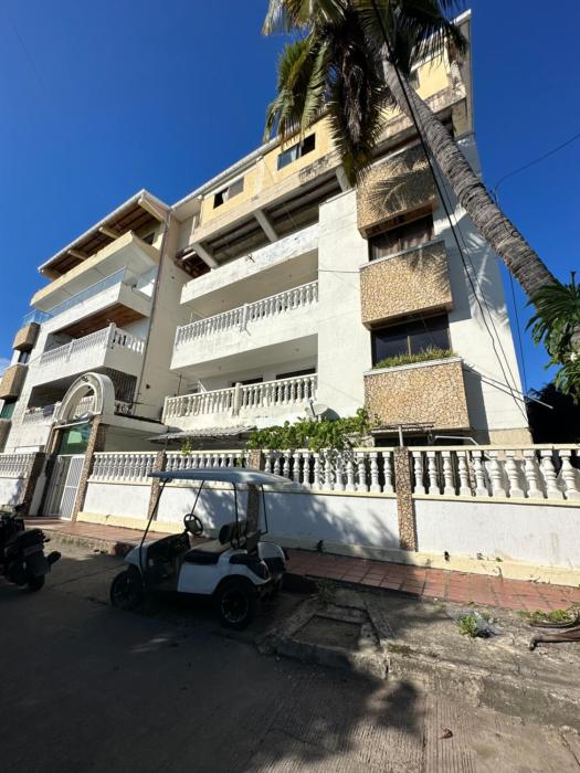 jhonny cay collection apartment