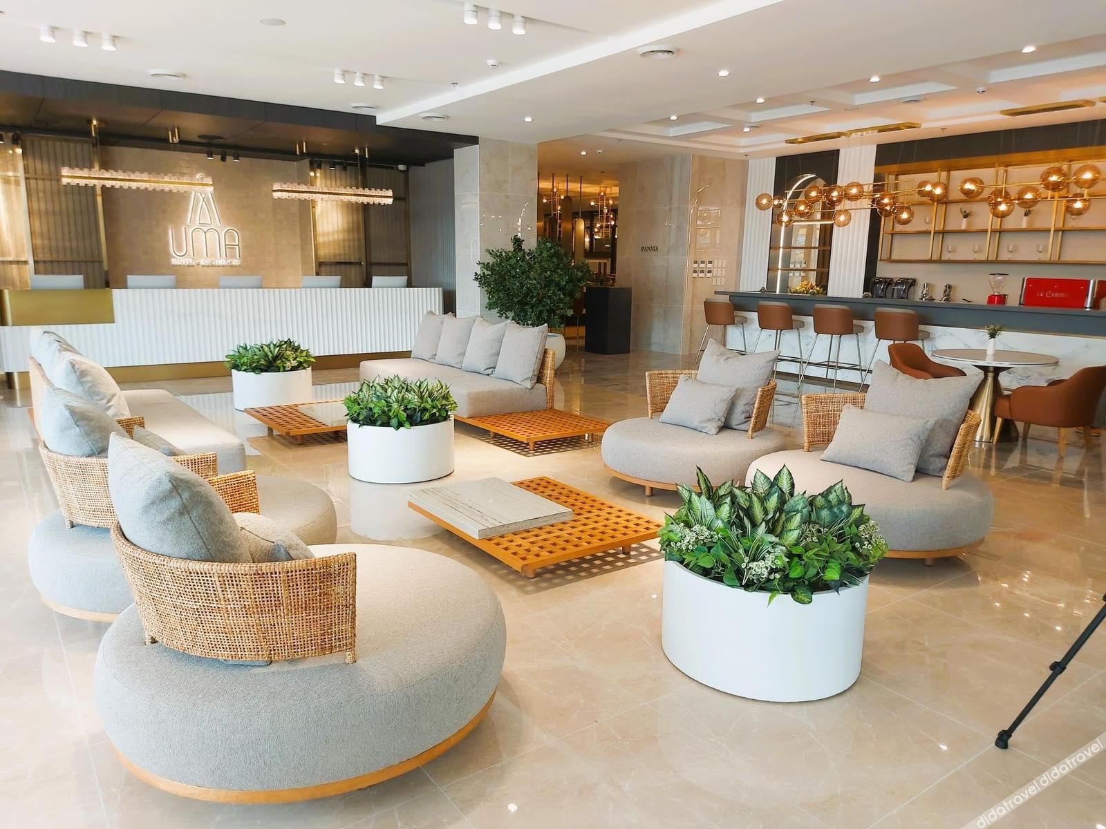 uma hotel and residences