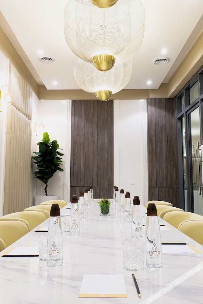 uma hotel and residences