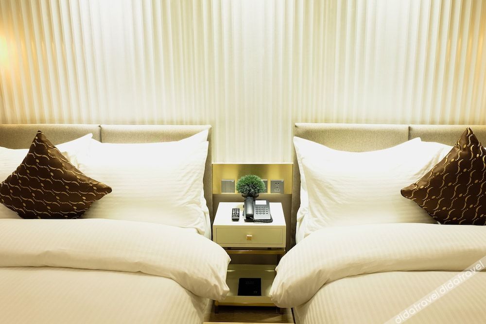 uma hotel and residences