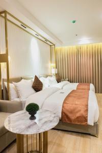 uma hotel and residences