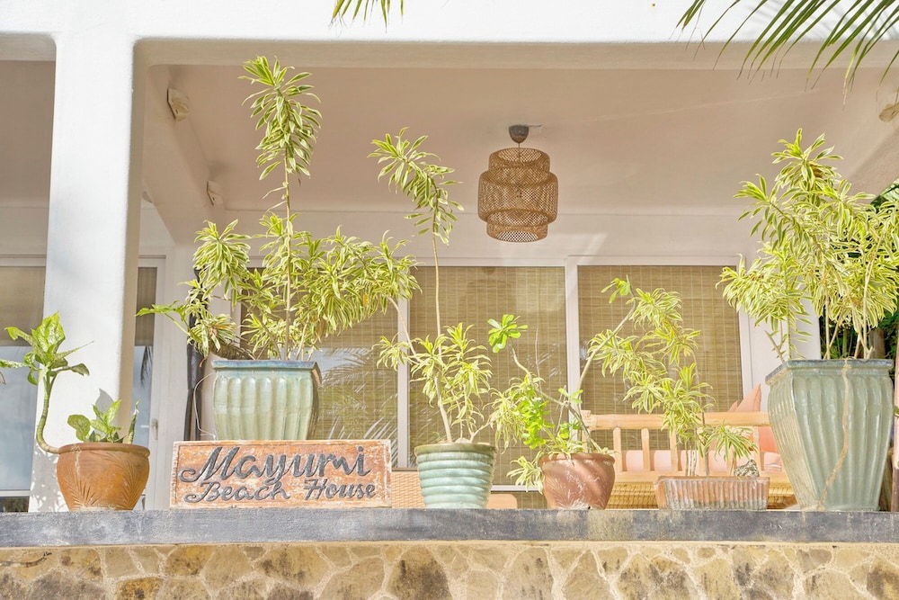 mayumi beach villa