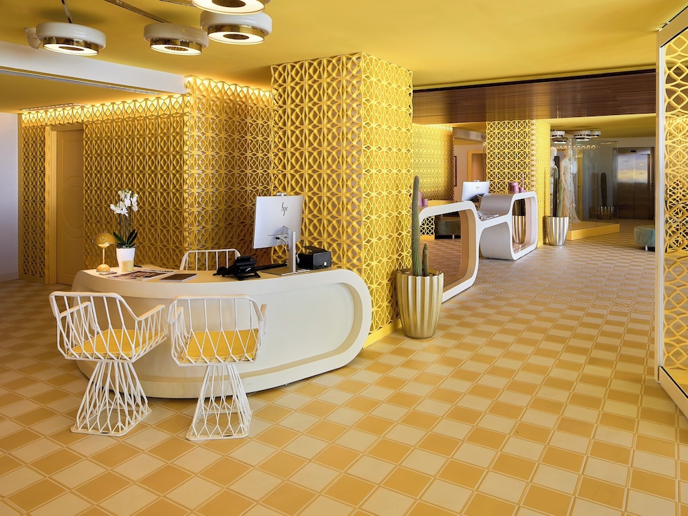 los felices ibiza adults only