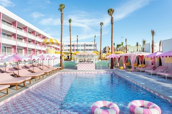 los felices ibiza adults only