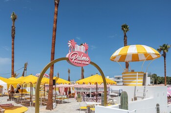 los felices ibiza adults only