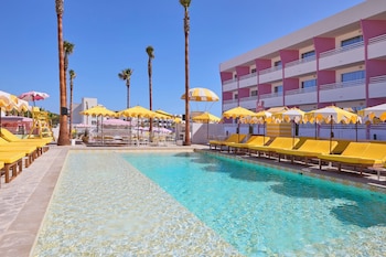 los felices ibiza adults only