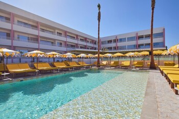 los felices ibiza adults only