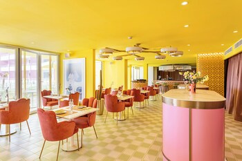 los felices ibiza adults only