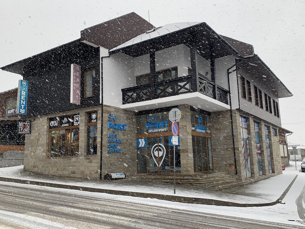 granat apartments