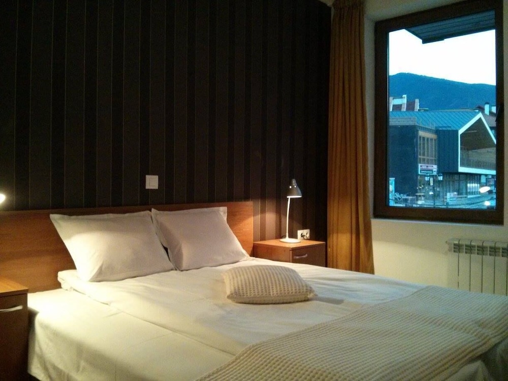 granat apartments