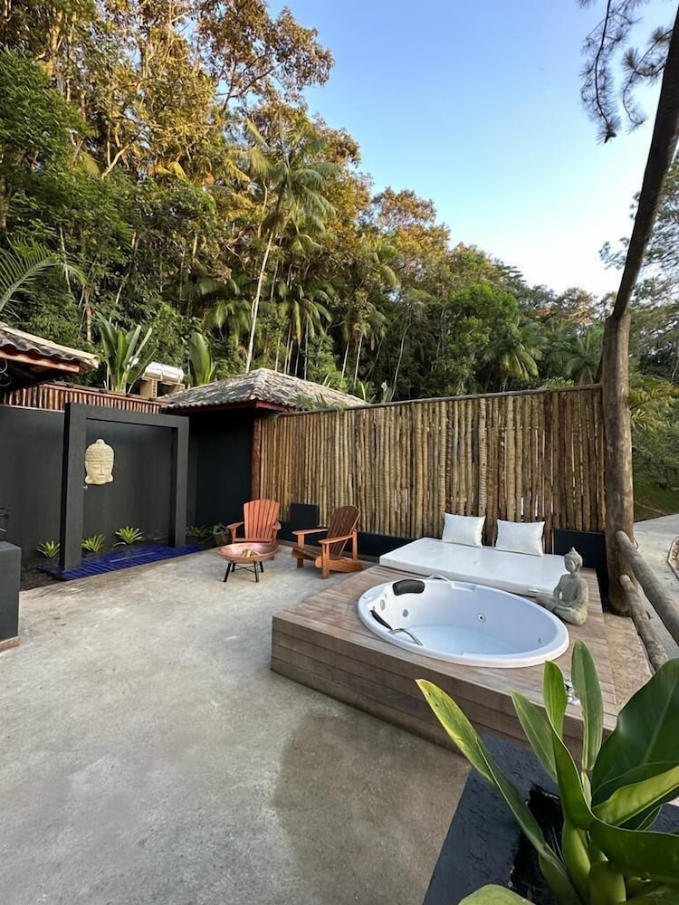 villa pantai secret place