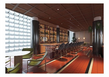 golden hill by golden tulip